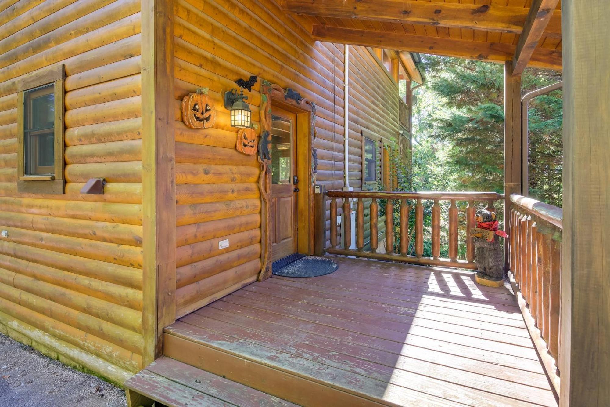 Secluded And Wooded Wears Valley Cabin With Fire Pit! Sevierville Buitenkant foto