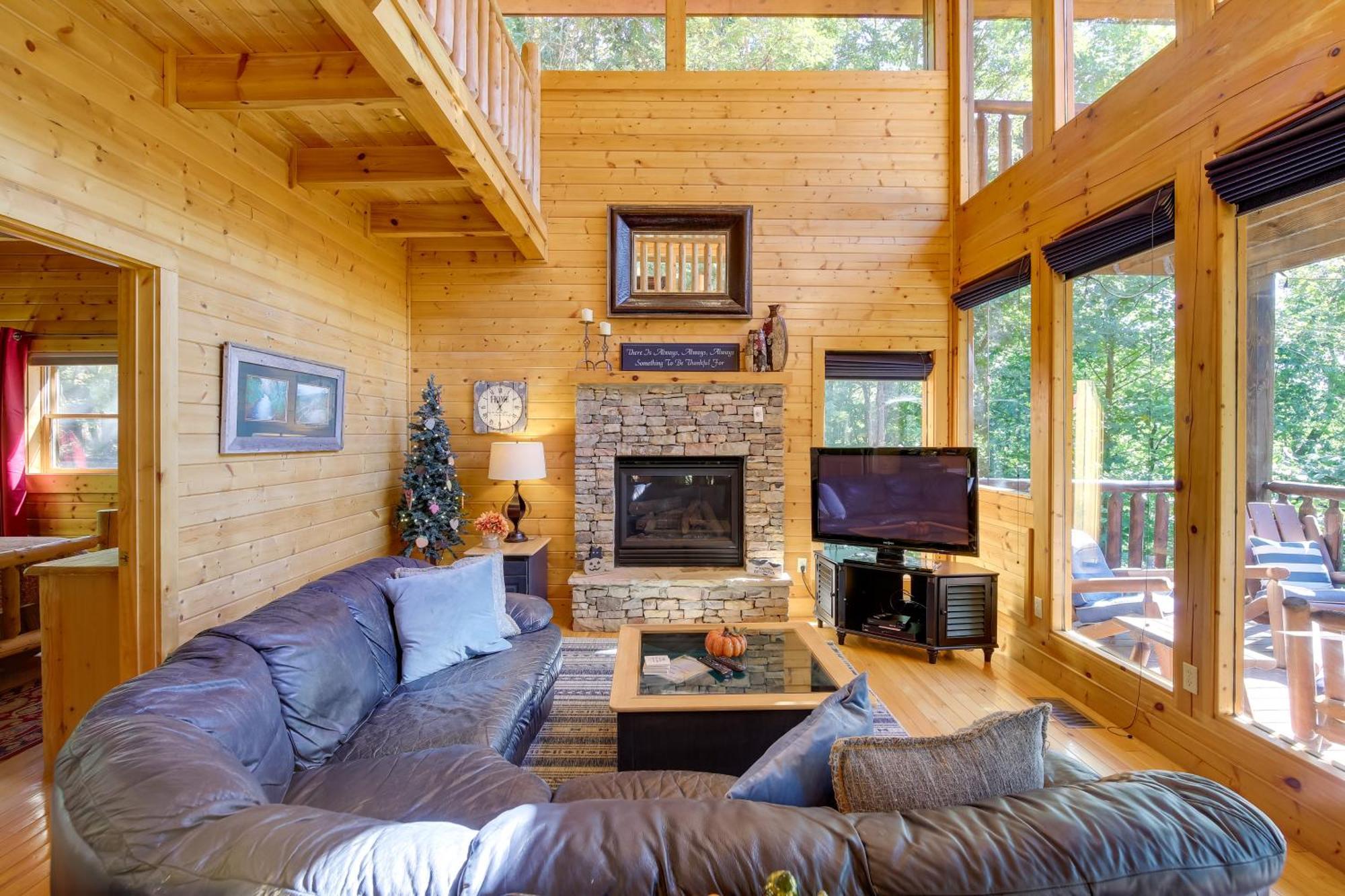 Secluded And Wooded Wears Valley Cabin With Fire Pit! Sevierville Buitenkant foto