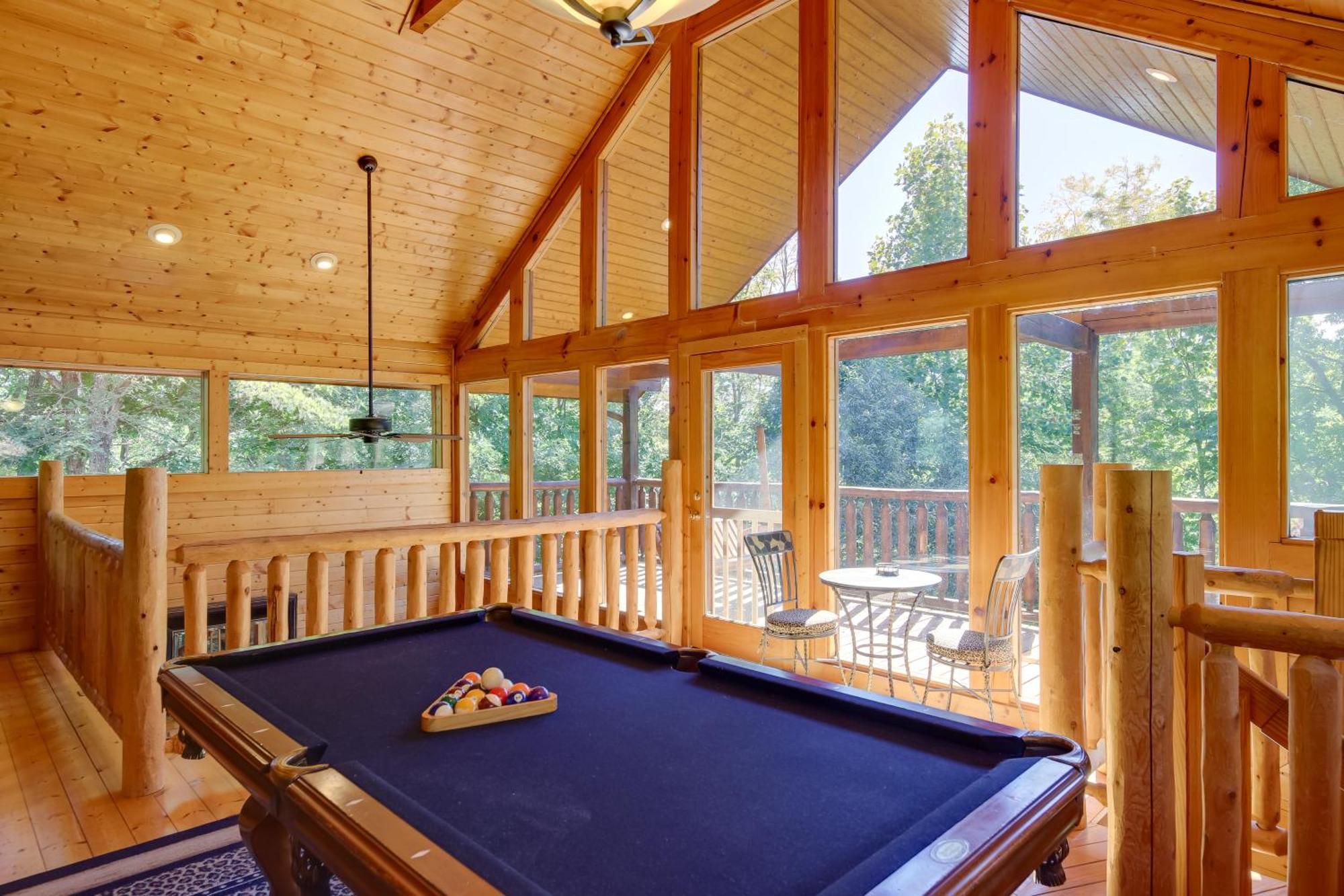 Secluded And Wooded Wears Valley Cabin With Fire Pit! Sevierville Buitenkant foto